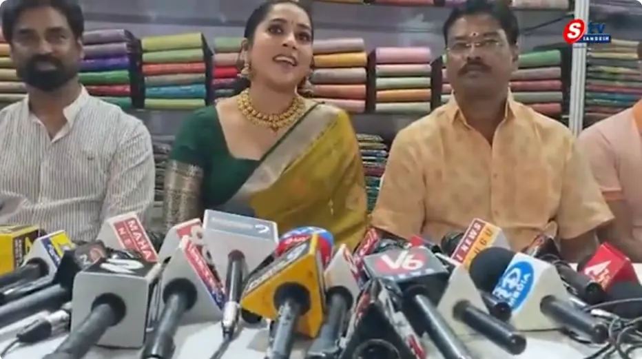 నిజాంపేటలో అట్టహాసంగా 'మాంగళ్య మహా ఎగ్జిబిషన్' ప్రారంభం.. స్పెషల్ అట్రాక్షన్‌గా యాంకర్ రష్మీ గౌతమ్!